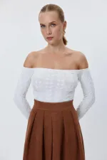 Kayık Yaka Crop Triko Kadın Kazak