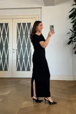 Degaje Yaka Sıfır Kol Kadife Dokulu Elbise