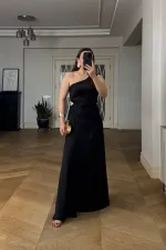 One-Sleeve Long Dress with Waistline Cutout One-Sleeve Long Dress with Waistline Cutout