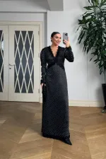 Sırt Dekolteli Puantiyeli Elbise