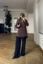 Hakim Yaka Dantel Detaylı Uzun Kollu Bluz