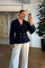 Kruvaze Yaka Gold Düğmeli Bluz