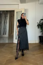 Dantel Detaylı Puantiyeli Midi Etek