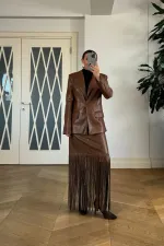 Suni Deri Püskül Detaylı Mini Etek