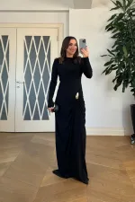 Toka Detaylı Büzgülü Uzun Kollu Elbise