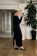 Kalp Yaka Uzun Kollu Elbise