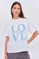 Bisiklet Yaka Love Baskılı Kadın Tişört