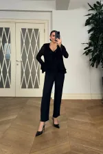 Bağcık Detaylı Fırfırlı Uzun Kollu Bluz