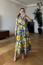 Çiçek Desenli Midi Gömlek Elbise