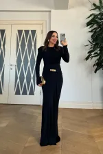 Büzgü Detaylı Vatkalı Uzun Elbise