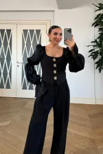 Kare Yaka Uzun Kollu Bluz