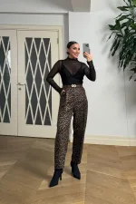 Kemerli Leopar Desenli Kadın Pantolon