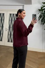 Broş Detaylı Uzun Kollu Saten Bluz