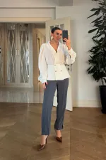 Paçası Yırtmaçlı Kadın Pantolon