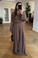 Pleated Detail Blouse and Pants Set Pleated Detail Blouse and Pants Set