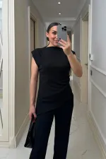 Vatkalı Asimetrik Sıfır Kol Bluz