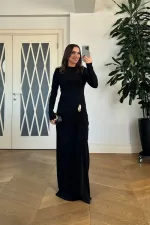 Toka Detaylı Büzgülü Uzun Kollu Elbise