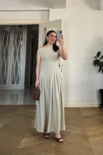 Kayık Yaka Pile Detaylı Midi Elbise