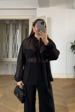 Chemisier en mousseline à manches longues et col mandarin