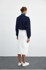 Asimetrik Yırtmaç Detaylı Midi Kot Etek