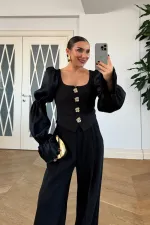 Kare Yaka Uzun Kollu Bluz