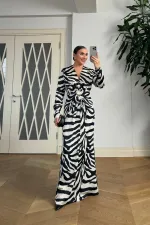 Zebra Desenli V Yaka Uzun Elbise