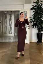 Kalp Yaka Uzun Kollu Elbise