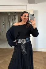 Kayık Yaka Uzun Kollu Bluz