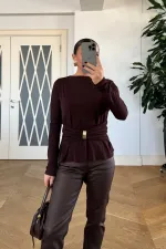 Chemisier à manches longues et col bateau