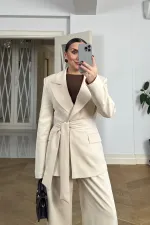 Fular Detaylı Blazer Kadın Ceket