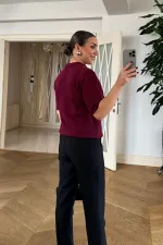 Short-Sleeved Knitted Sweater with Scarf