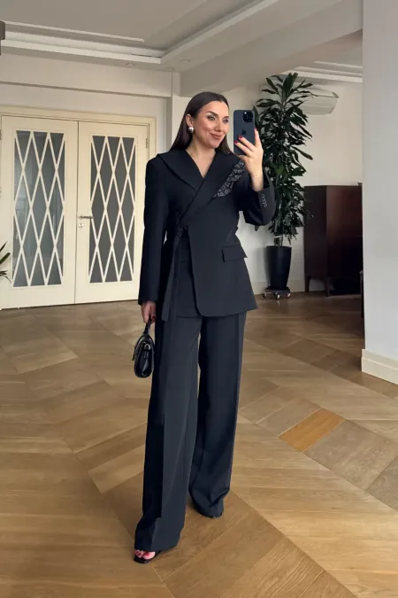Women's Blazer Jacket and Pants Suit with Cape Detail Women's Blazer Jacket and Pants Suit with Cape Detail