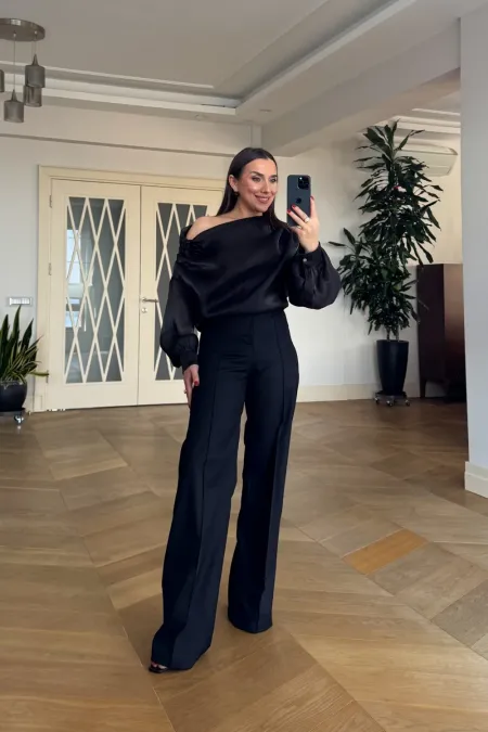 Straight Cut Ribbed Women's Trousers