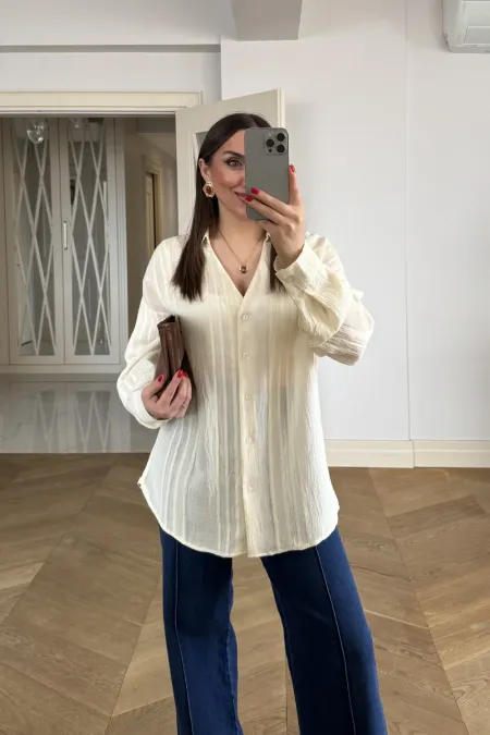 V Yaka Kadın Gömlek