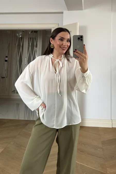 Chemisier en mousseline à manches longues et col mandarin