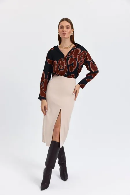 Yüksek Bel Yırtmaçlı Düz Kesim Midi Etek