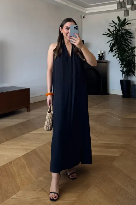 Sırt Dekolteli Uzun Elbise