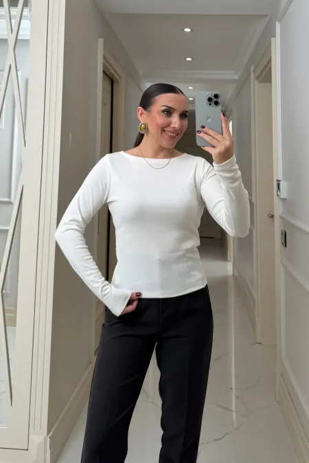 Kayık Yaka uzun Kollu Bluz