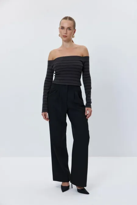 Kayık Yaka Çizgili Triko Kadın Kazak