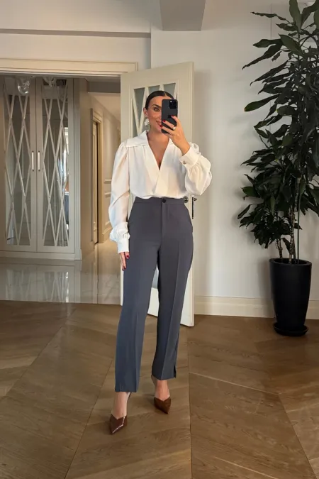 Paçası Yırtmaçlı Kadın Pantolon