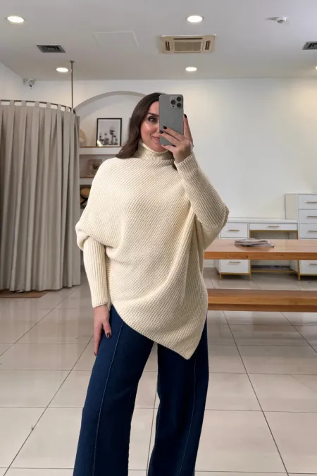 Balıkçı Yaka Asimetrik Triko Kadın Kazak