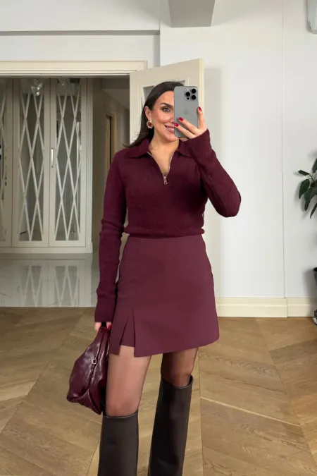 Yırtmaç Detaylı Mini Şort Etek