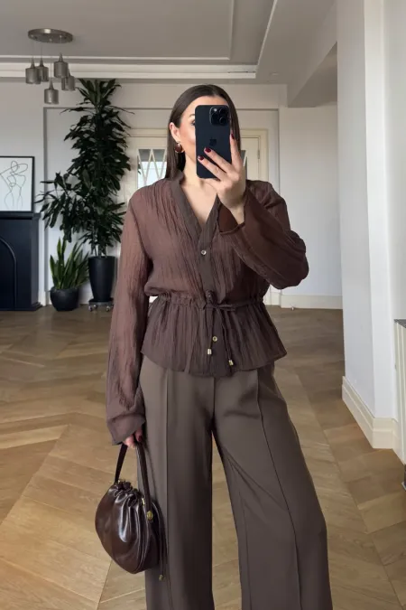 Hakim Yaka Bel Büzgülü Kadın Gömlek