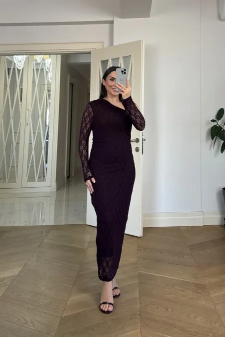 Asimetrik Yaka Dantel Midi Elbise