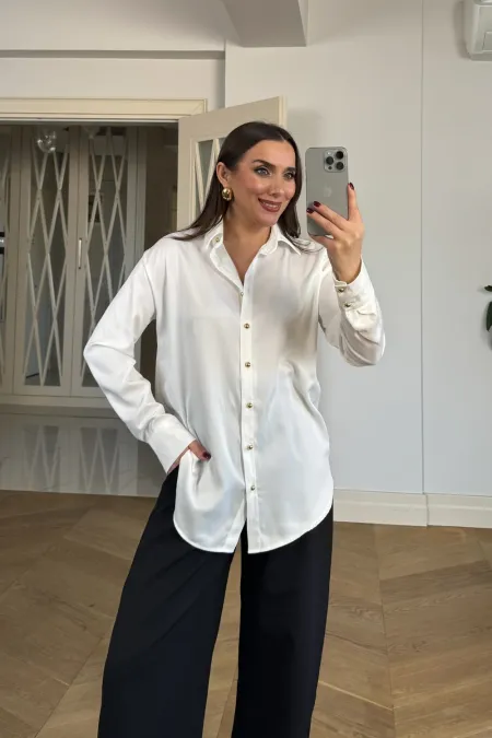 Gold Düğmeli Saten Kadın Gömlek