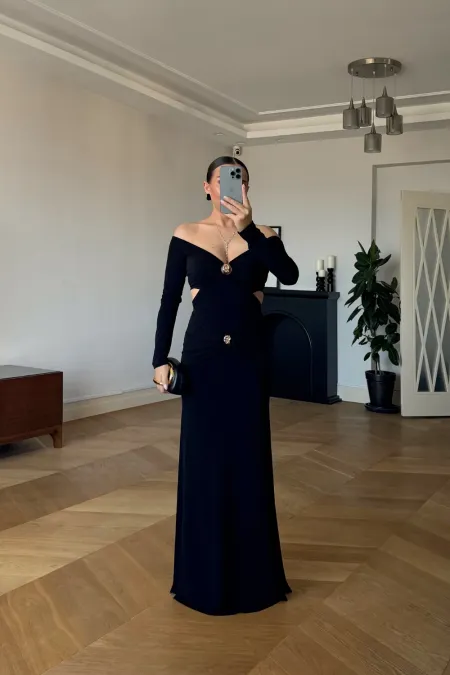 Long Dress with Waistline