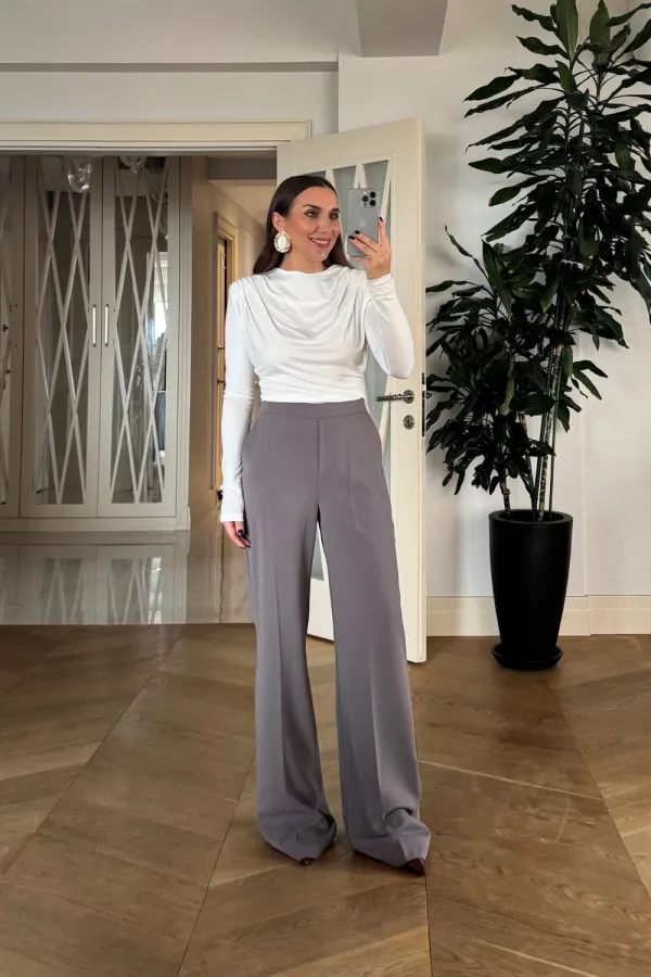 Women's Pants with Elastic Waistband