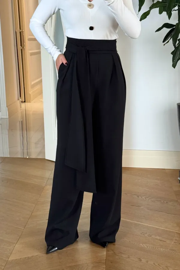 Kuşak Detaylı Pileli Kadın Pantolon