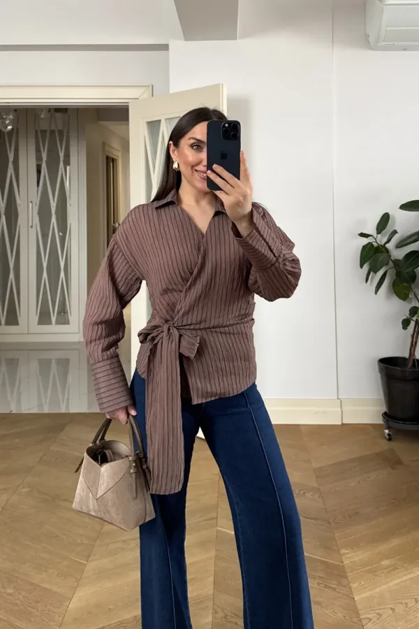 Kruvaze Bağlamalı Uzun Kollu Bluz