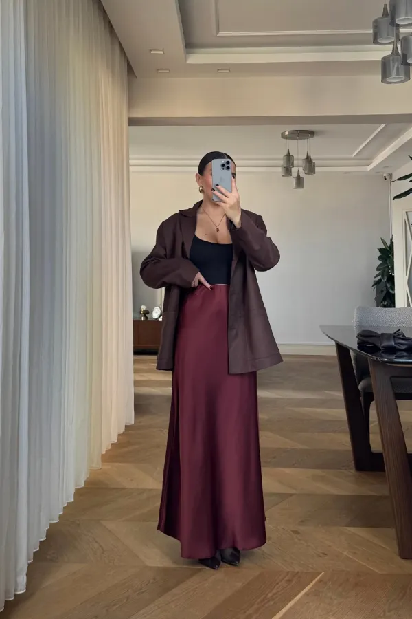 Beli Lastikli Uzun Saten Etek